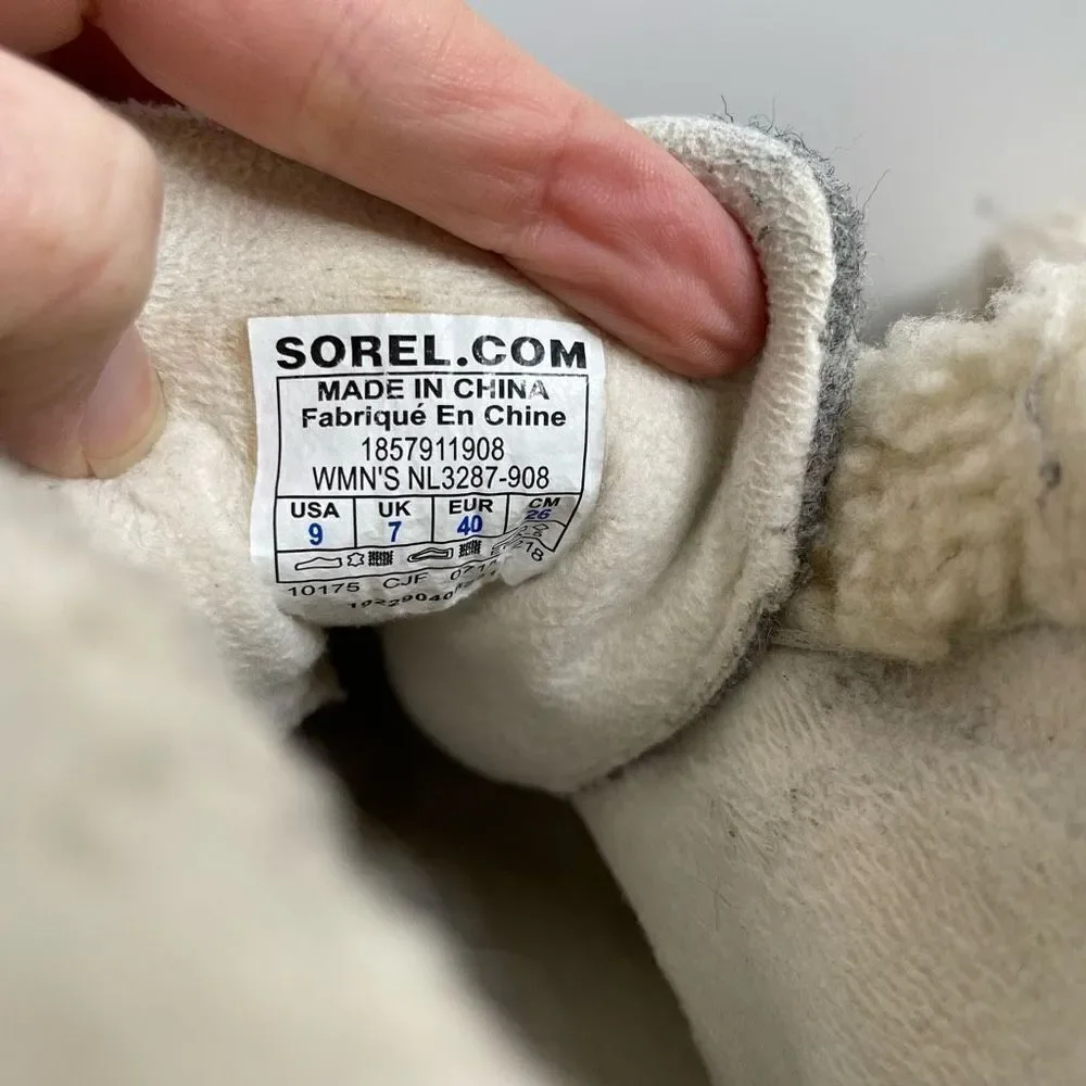 Sorel Joan of Arctic Sneakchic Alpine Holiday Boot Fleece Brown Gray 9 Winter